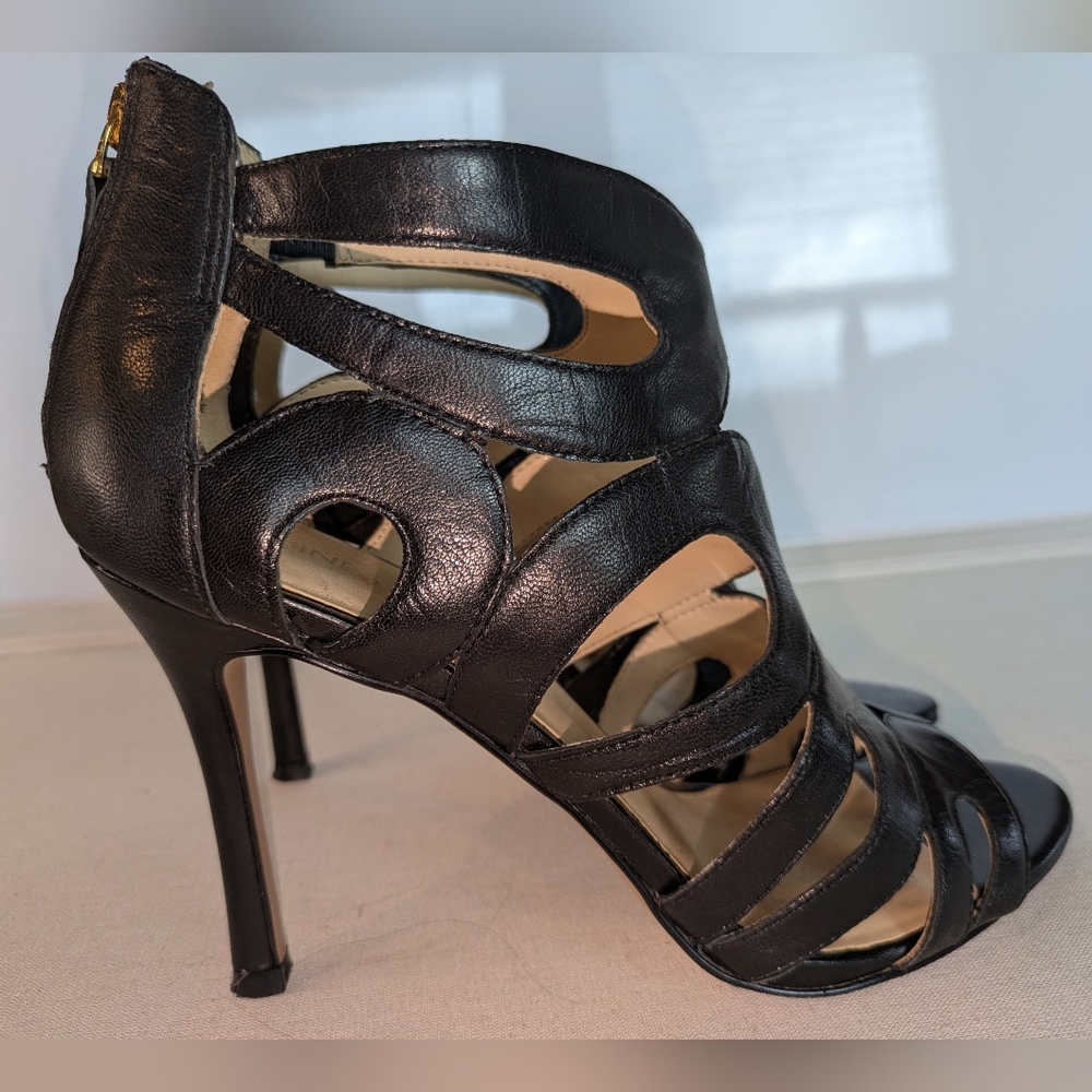 Nine West NWFLORA Black Leather Strappy Heels Stiletto Sandals Size 9